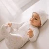 Pyjama Et Bonnet De Naissance Blancs à Imprimé Nuages Et Soleils -Mini Chic Soldes 23E0NMT1GRE 000 01